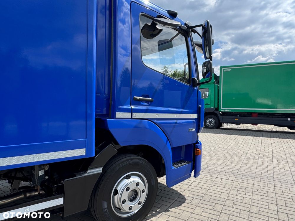 Mercedes-Benz ATEGO 816 KONTENER IZOTERMA  5.30m+ WINDA - 28