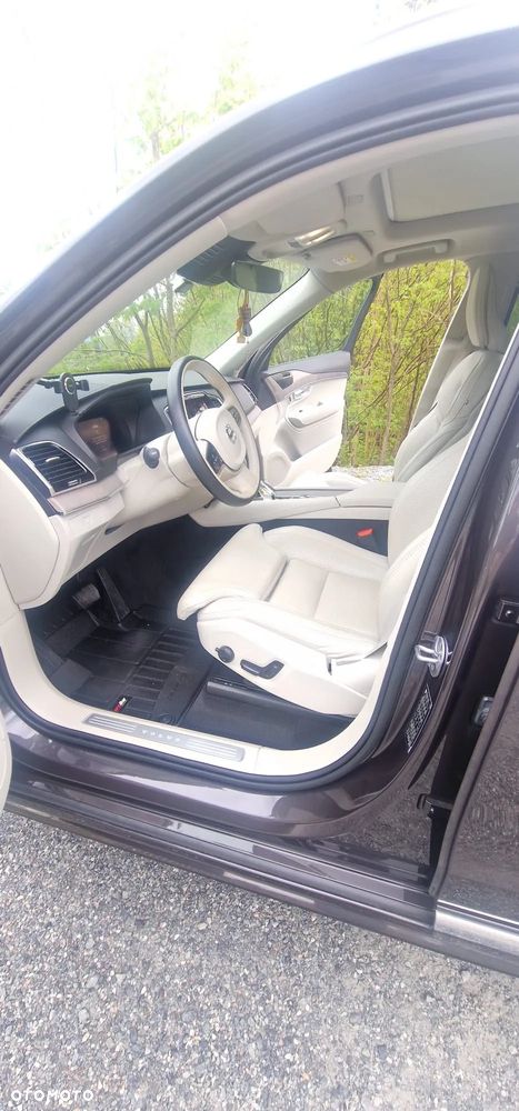 Volvo XC 90 B5 D AWD Ultimate Dark 7os - 19