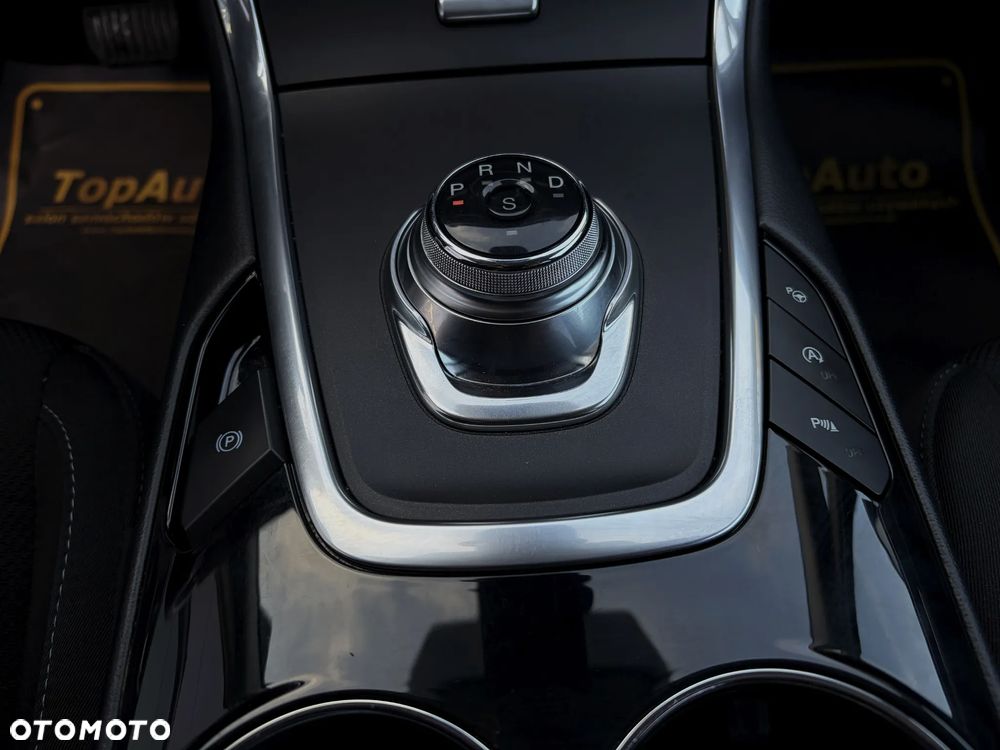 Ford S-Max 2.0 EcoBlue Titanium - 32