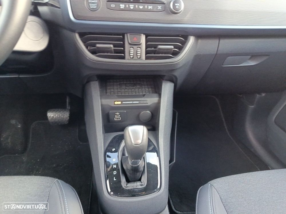 Ford Tourneo Courier 1.0 EcoBoost Active DCT - 11