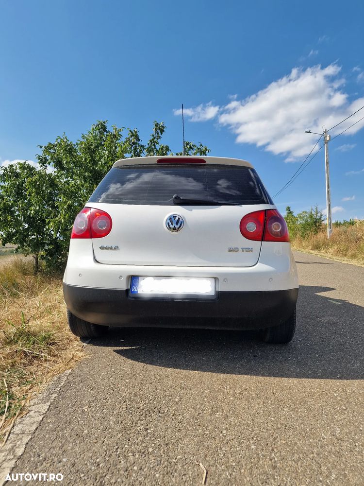 Volkswagen Golf - 2