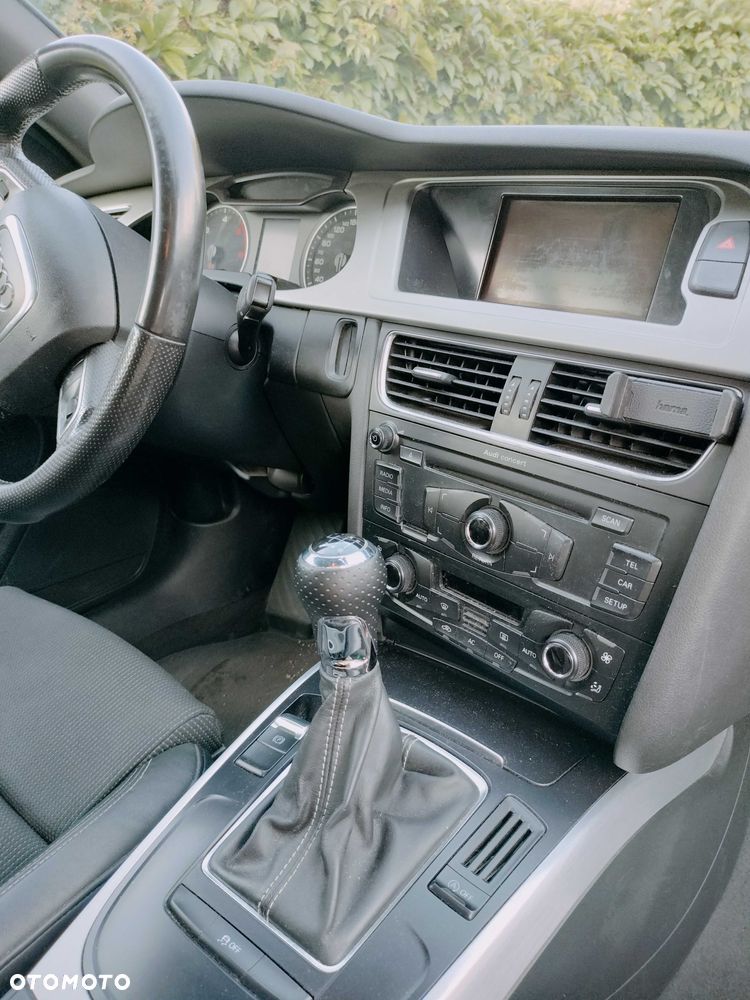Audi A4 Avant - 7