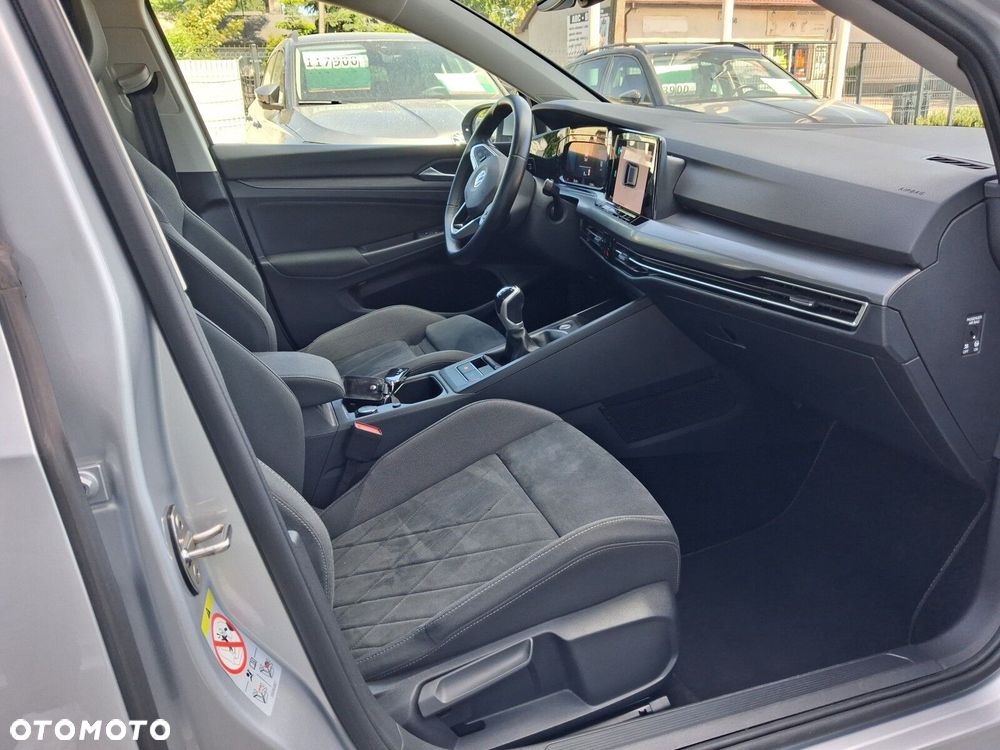 Volkswagen Golf - 12