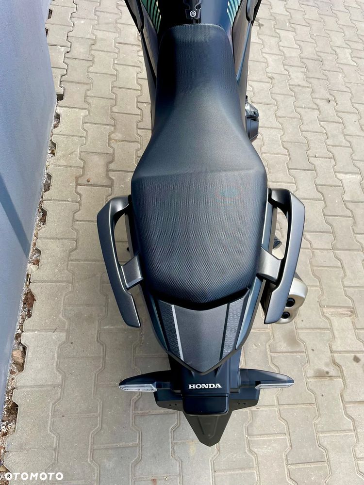 Honda CB - 20