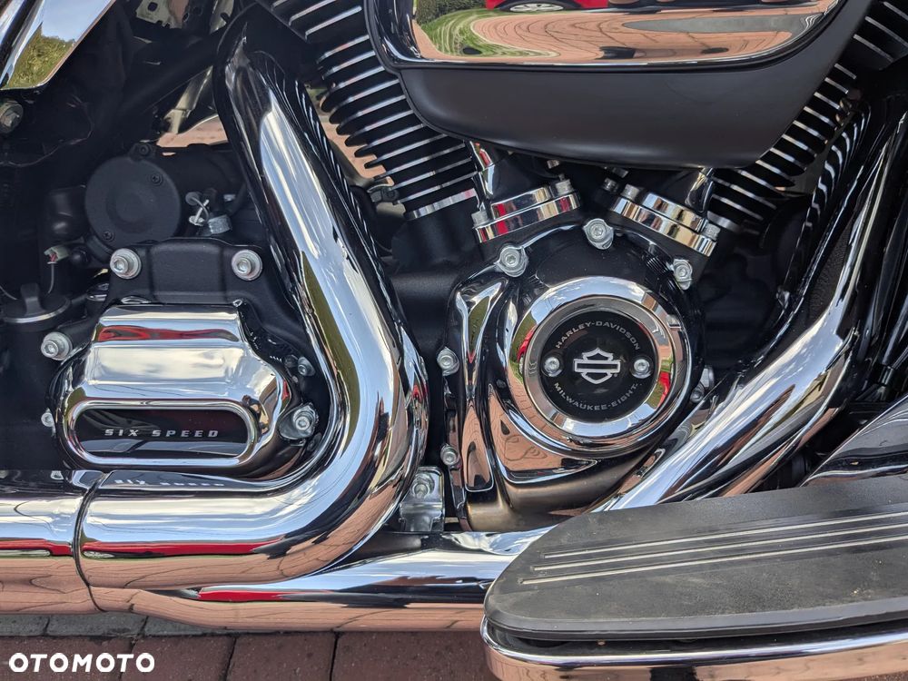 Harley-Davidson Touring Street Glide - 6