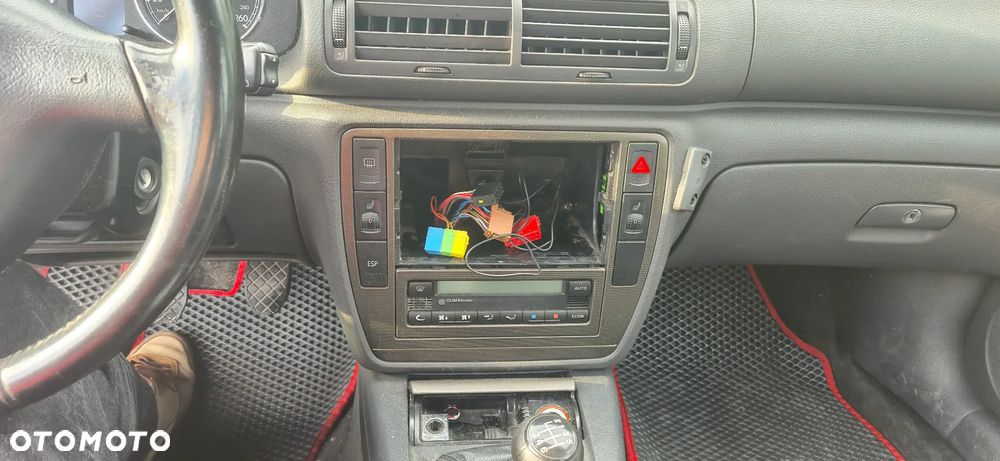 Volkswagen Passat 2.0 TDI DPF - 28