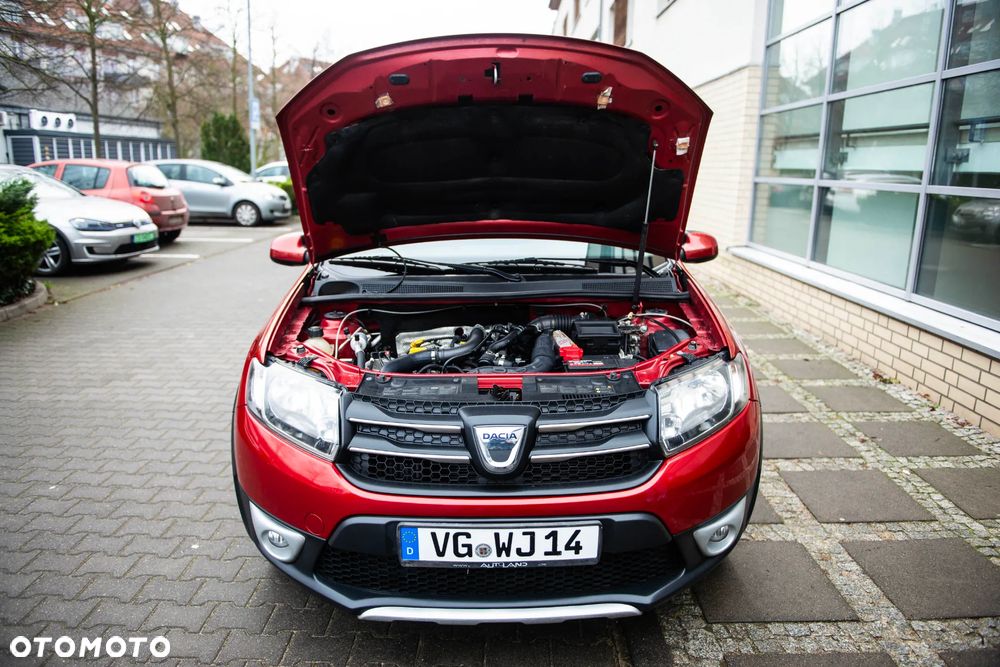 Dacia Sandero TCe 90 Celebration - 35