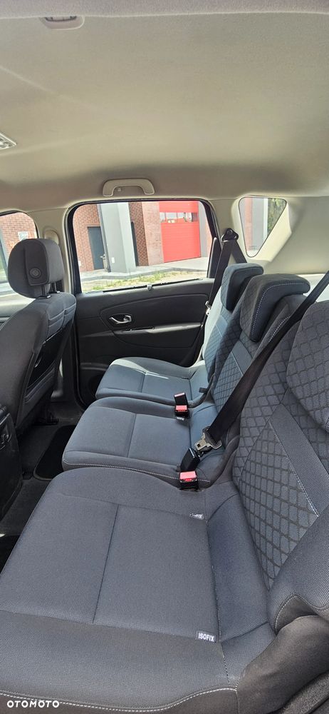 Renault Scenic - 10
