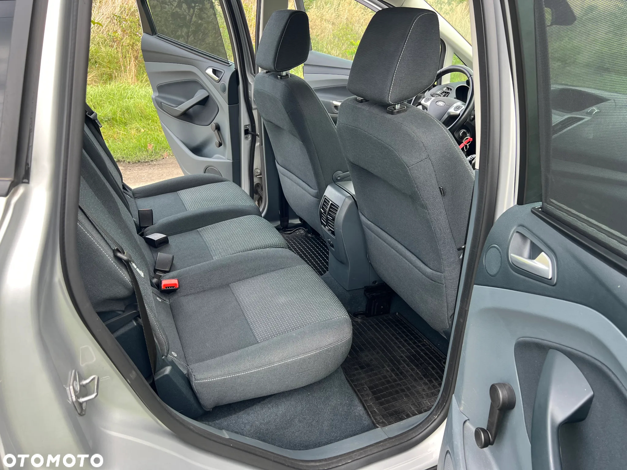 Ford C-MAX - 12