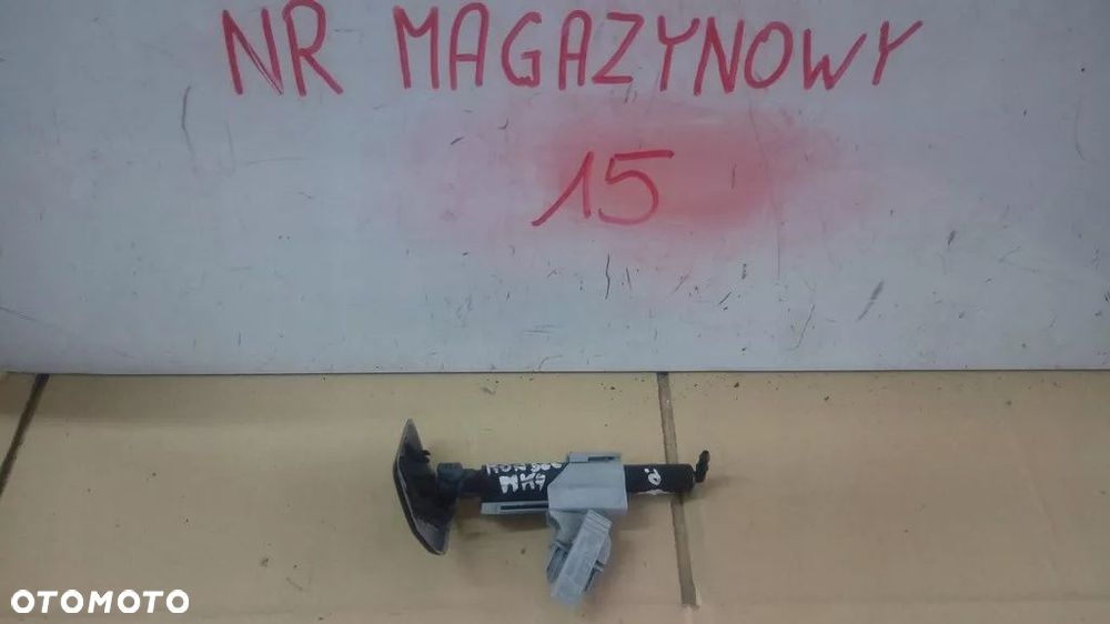 SPRYSKIWACZ LAMPY PRAWY MONDEO MK4 7S71-13L014-AE - 1