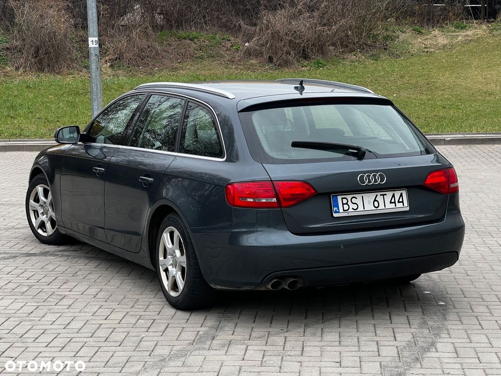 Audi A4 Avant - 9