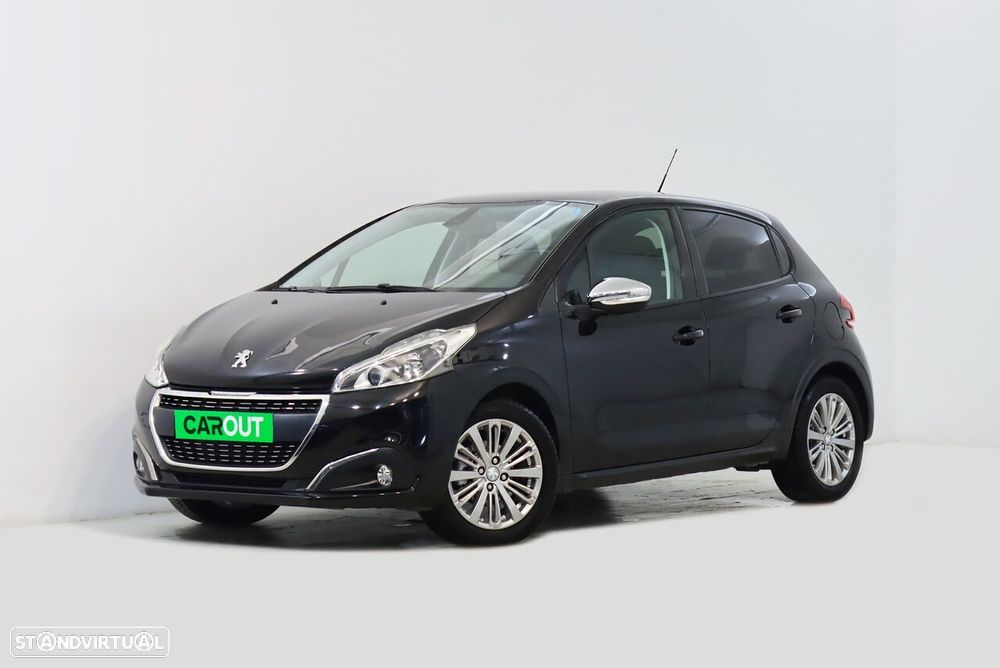 Peugeot 208 1.2 PureTech Signature EAT6 - 1