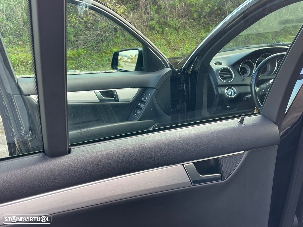 Mercedes-Benz C 220 CDi Avantgarde - 15