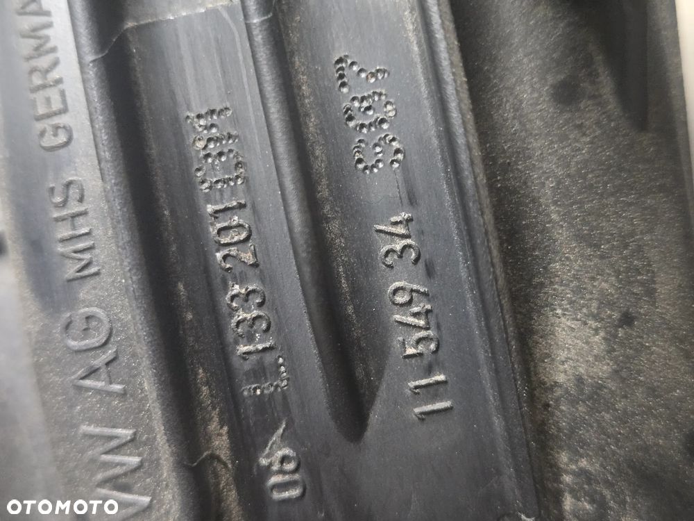 AUDI  NASTAWNIK KOLEKTOR SSĄCY 2,0 TFSI 06L133201DM - 2