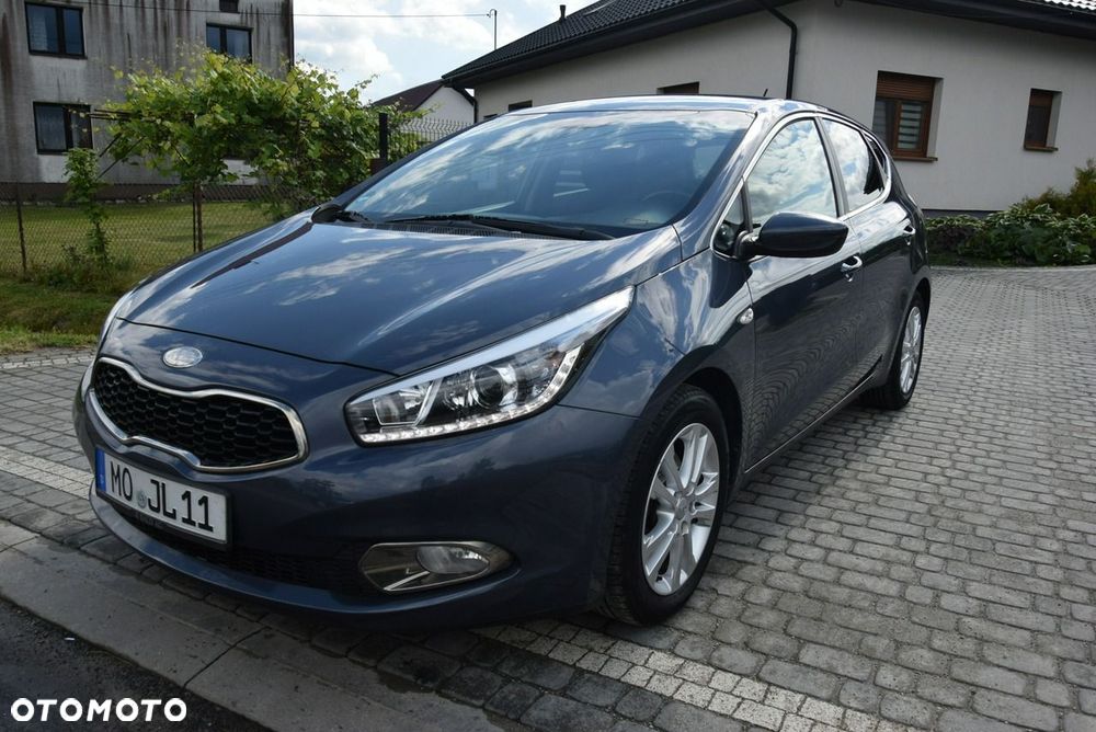 Kia Ceed 1.4 CVVT Dream Team Edition - 7