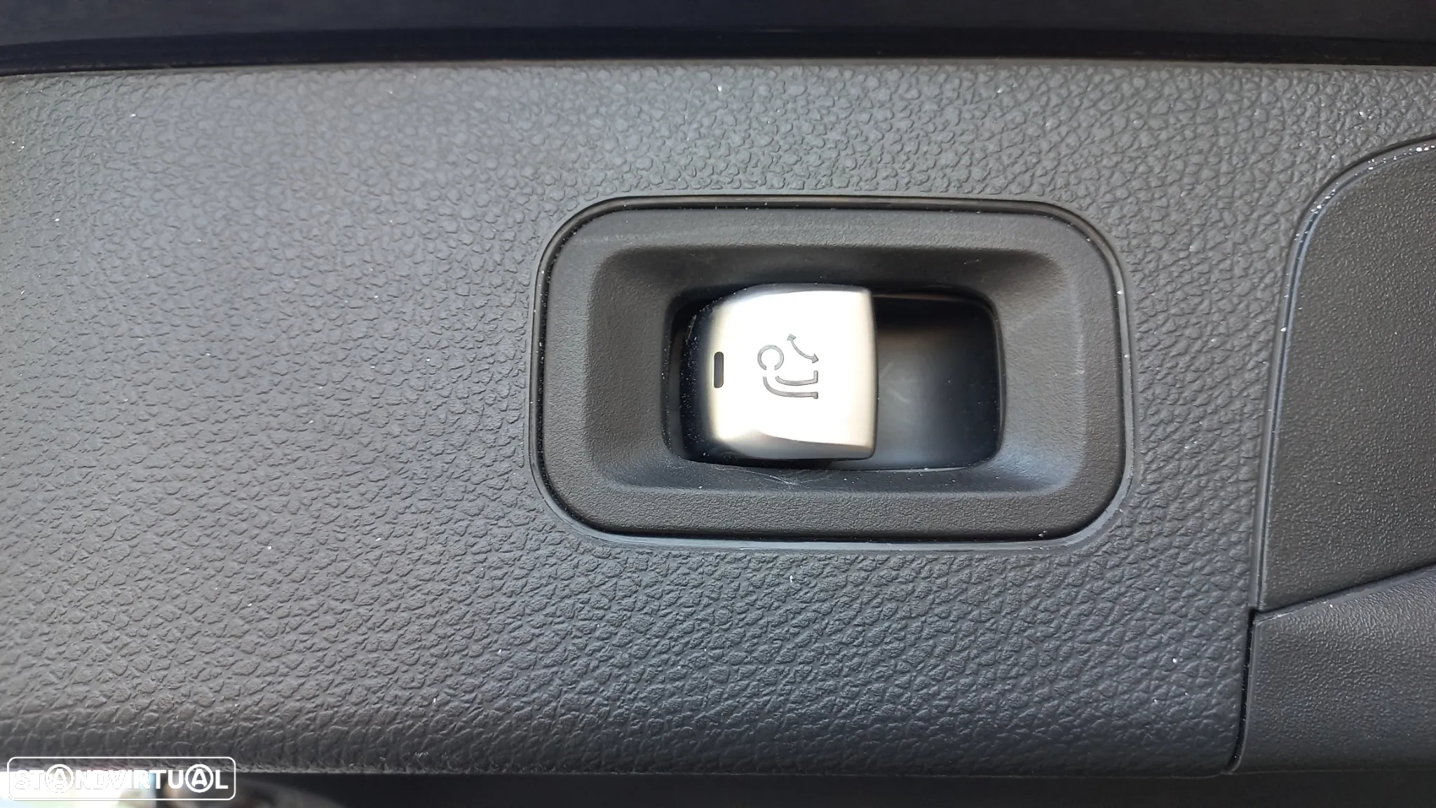 Mercedes-Benz GLC 220 d 4Matic 9G-TRONIC Edition 1 - 28