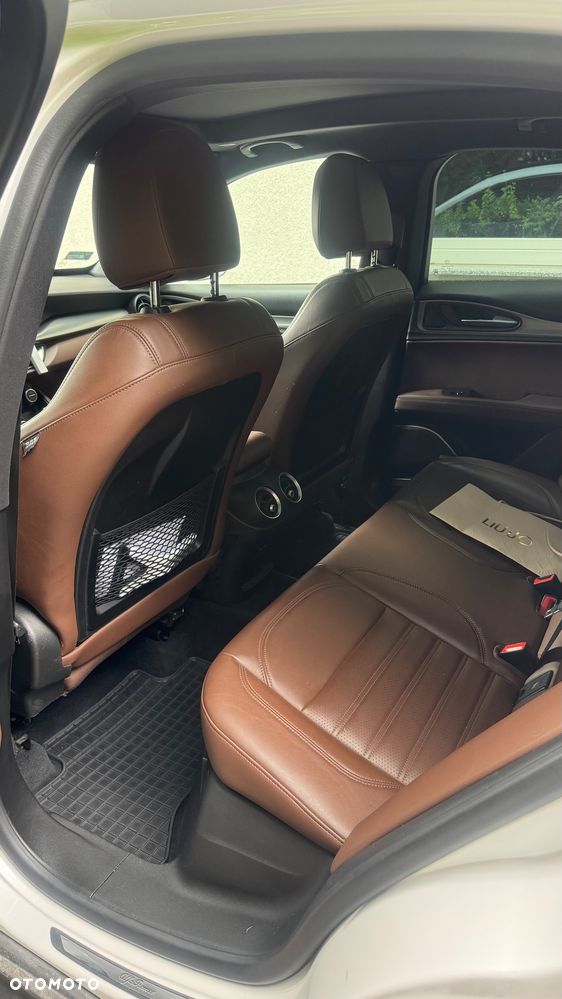 Alfa Romeo Stelvio 2.0 Turbo Executive Q4 - 7