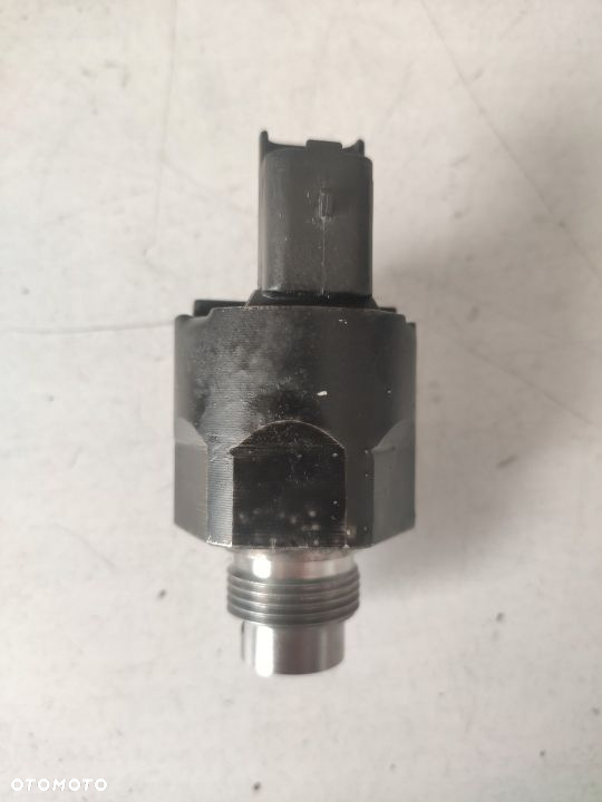 ZAWÓR, CZUJNIK, REGULATOR POMPY 20RHR 2.0HDI 16V - 5