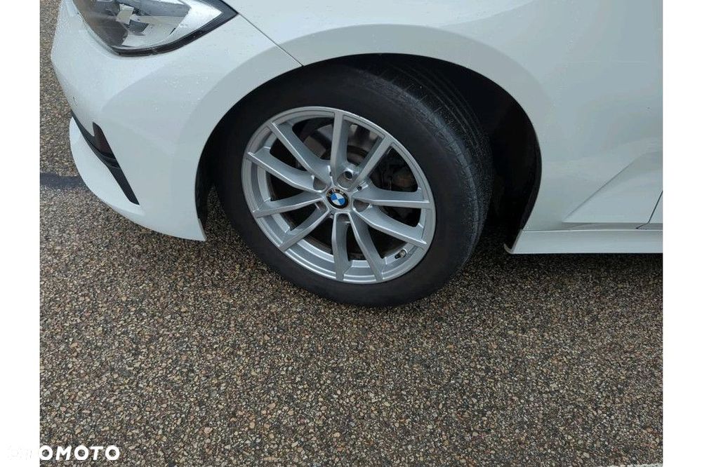 BMW Seria 3 - 2