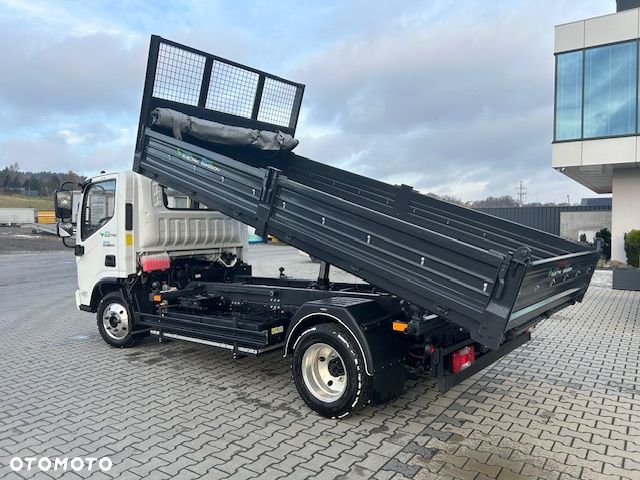 FOTON Aumark - 8