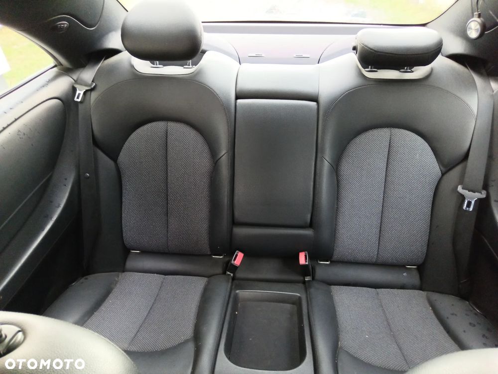 Mercedes-Benz CLK 220 CDI Avantgarde - 19