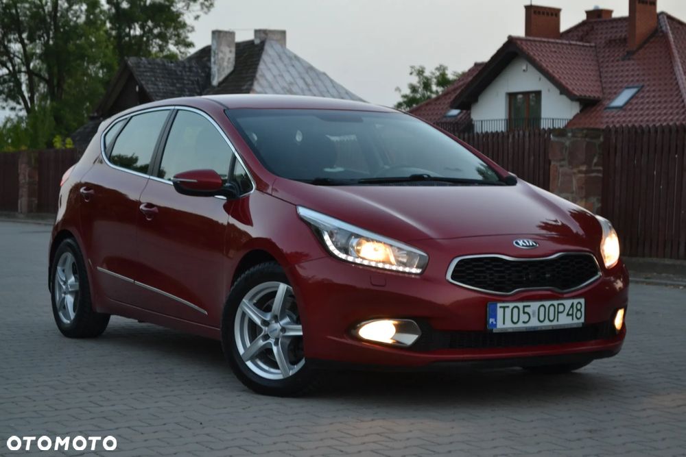 Kia Ceed 1.6 GDI Platinum Edition - 26