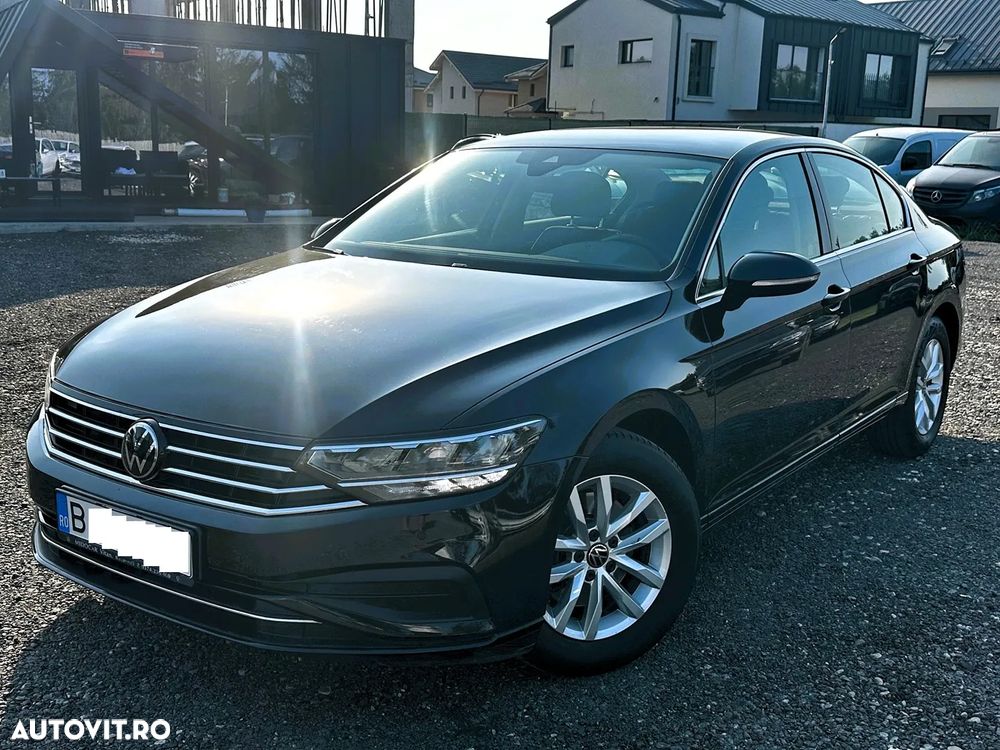 Volkswagen Passat 1.5 TSI ACT DSG Comfortline - 2