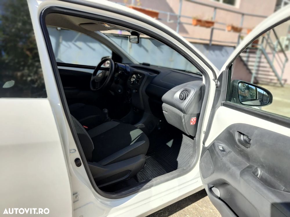 Toyota Aygo 1.0 VVY-I 5 usi X - 7