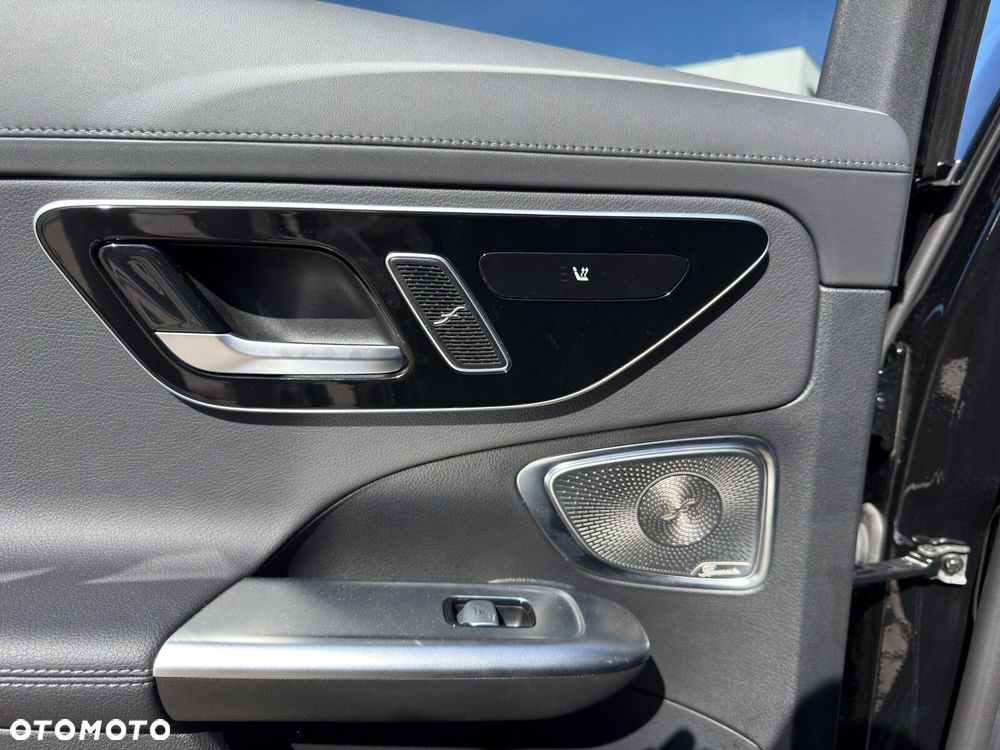 Mercedes-Benz Klasa C 220 d mHEV 4-Matic AMG - 26
