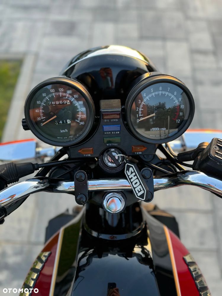 Yamaha XJ - 9
