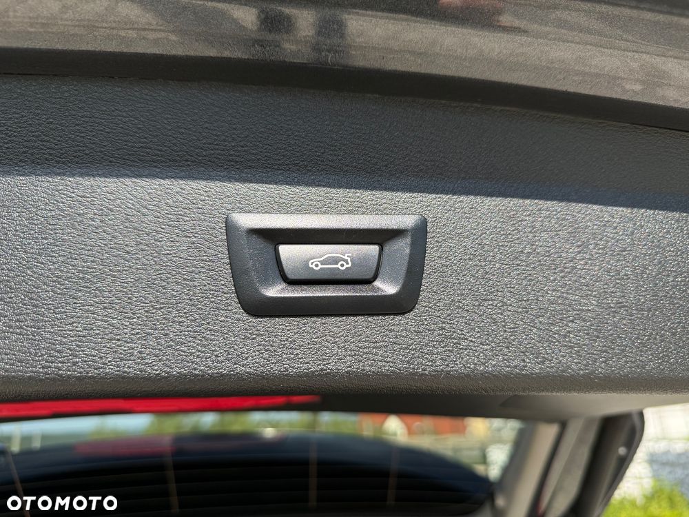 BMW X1 xDrive20d Advantage sport - 23