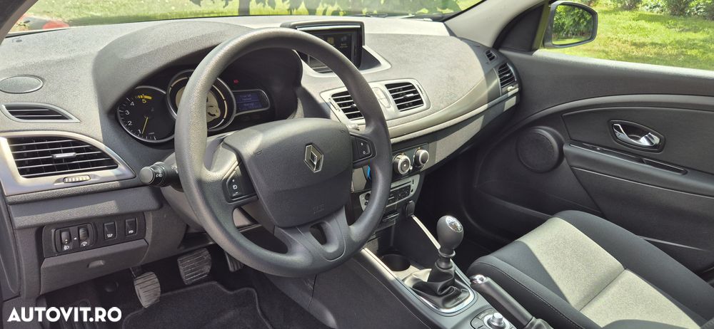 Renault Megane 1.5 dCi Eco2 Expression - 11