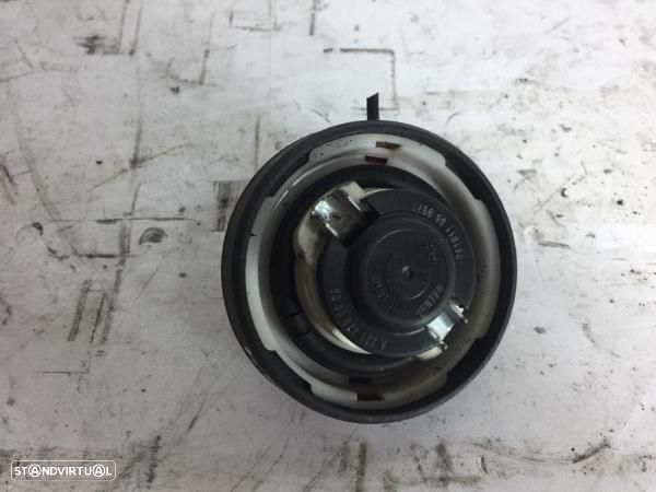 Tampa / Tampao Combustivel  Mercedes-Benz E-Class (W212) - 2