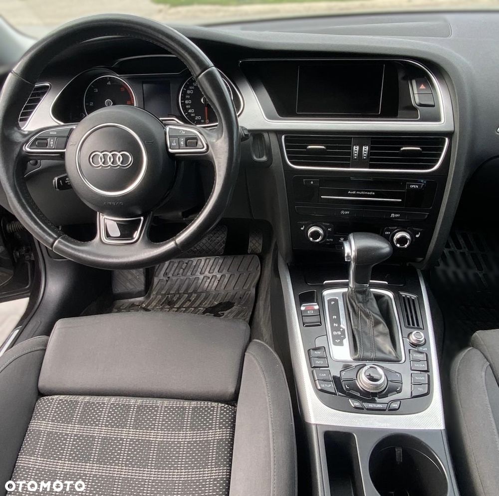 Audi A4 Avant 2.0 TDI Multitronic - 9
