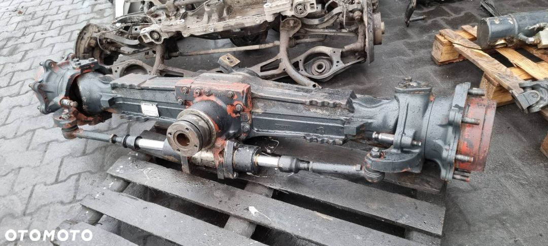 MOST TYŁ ŁADOWARKA BOBCAT T2556 26.16 CARRARO - 3