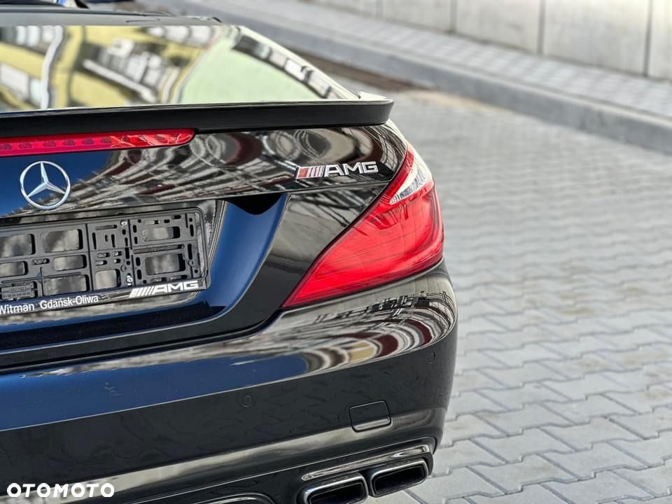Mercedes-Benz SL 63 AMG - 4