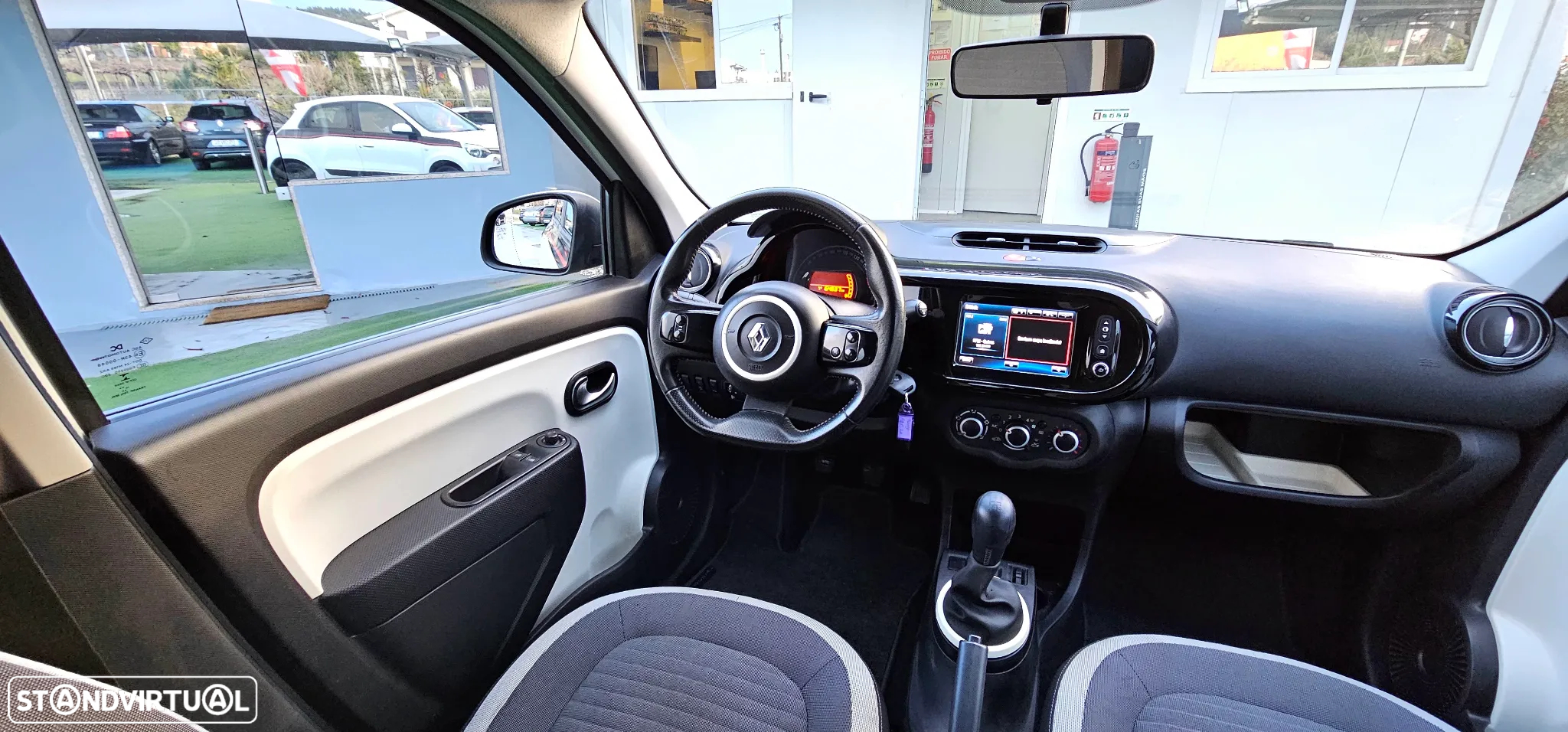 Renault Twingo 1.0 SCe Dynamique - 9