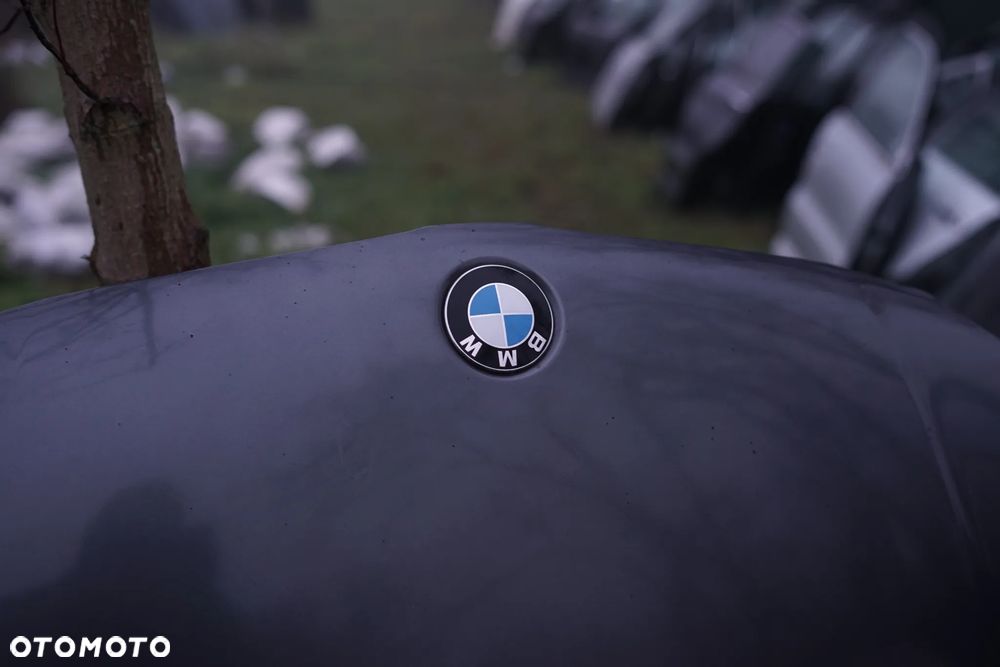Maska pokrywa silnika BMW seria 1 E87 Szara - 4