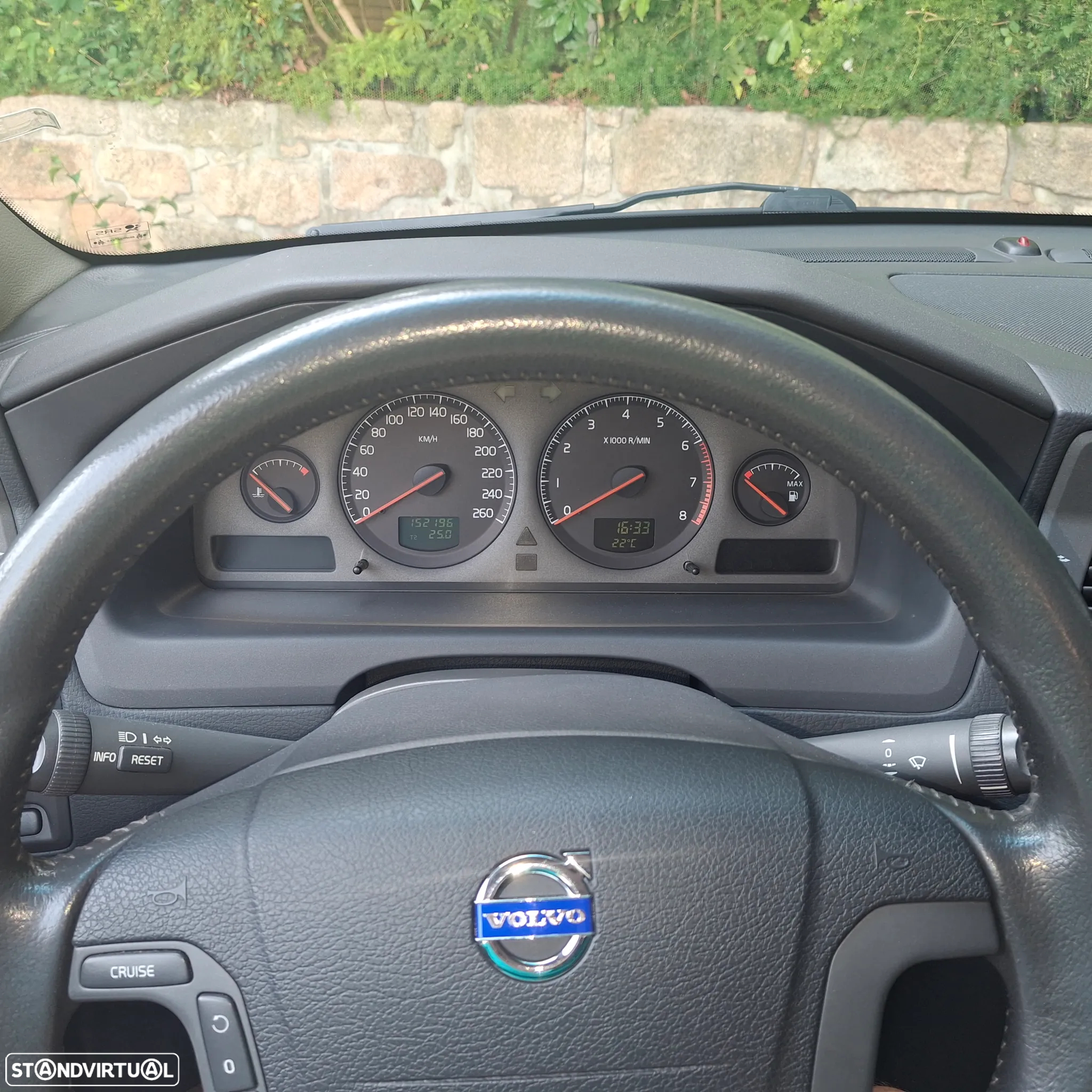 Volvo V70 2.0 T - 12