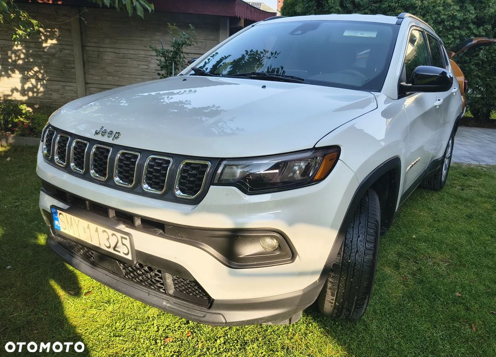 Jeep Compass - 13