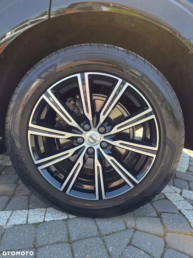 Volvo XC 60 B5 B AWD Inscription - 18