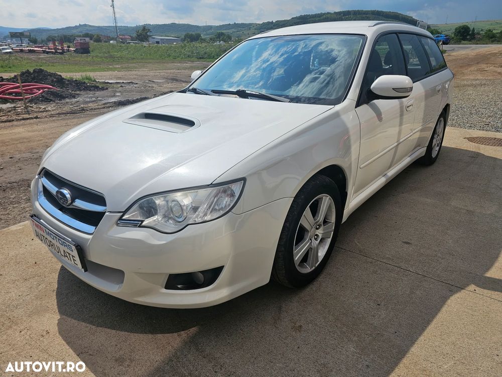 Subaru Legacy Kombi 2.0D Exclusive - 4