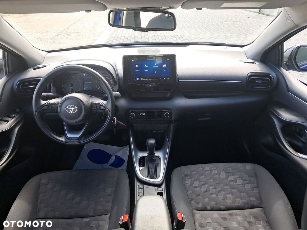 Toyota Yaris - 17