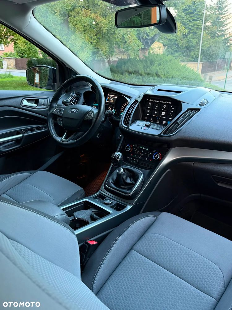 Ford Kuga 2.0 TDCi 4x4 Titanium - 22