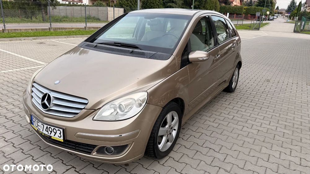 Mercedes-Benz Klasa B 200 - 1