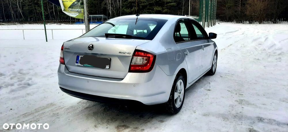 Skoda RAPID 1.0 TSI Ambition - 23
