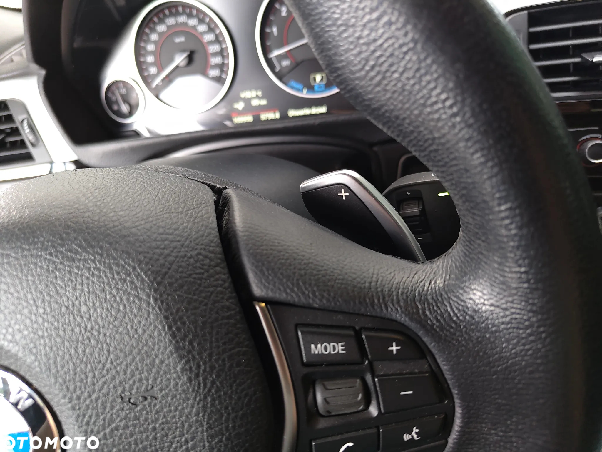 BMW Seria 3 330e iPerformance M Sport Shadow - 23