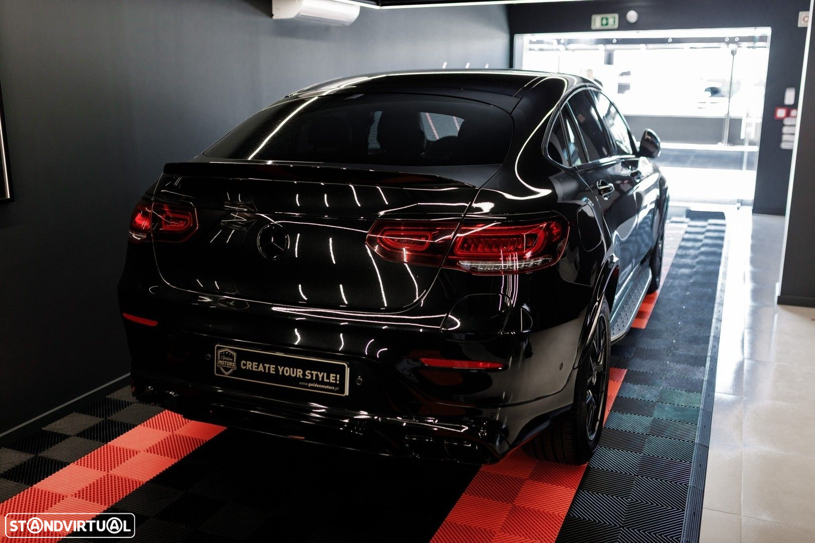 Mercedes-Benz GLC 300 de 4Matic 9G-TRONIC - 12
