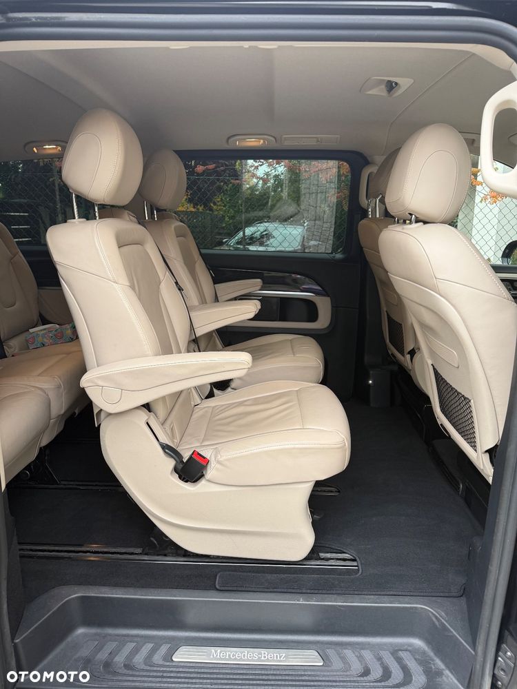 Mercedes-Benz Klasa V 300 d 4-Matic Avantgarde 9G-Tronic (d³ugi) - 18