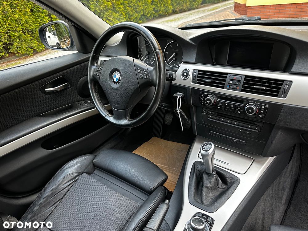 BMW Seria 3 - 31